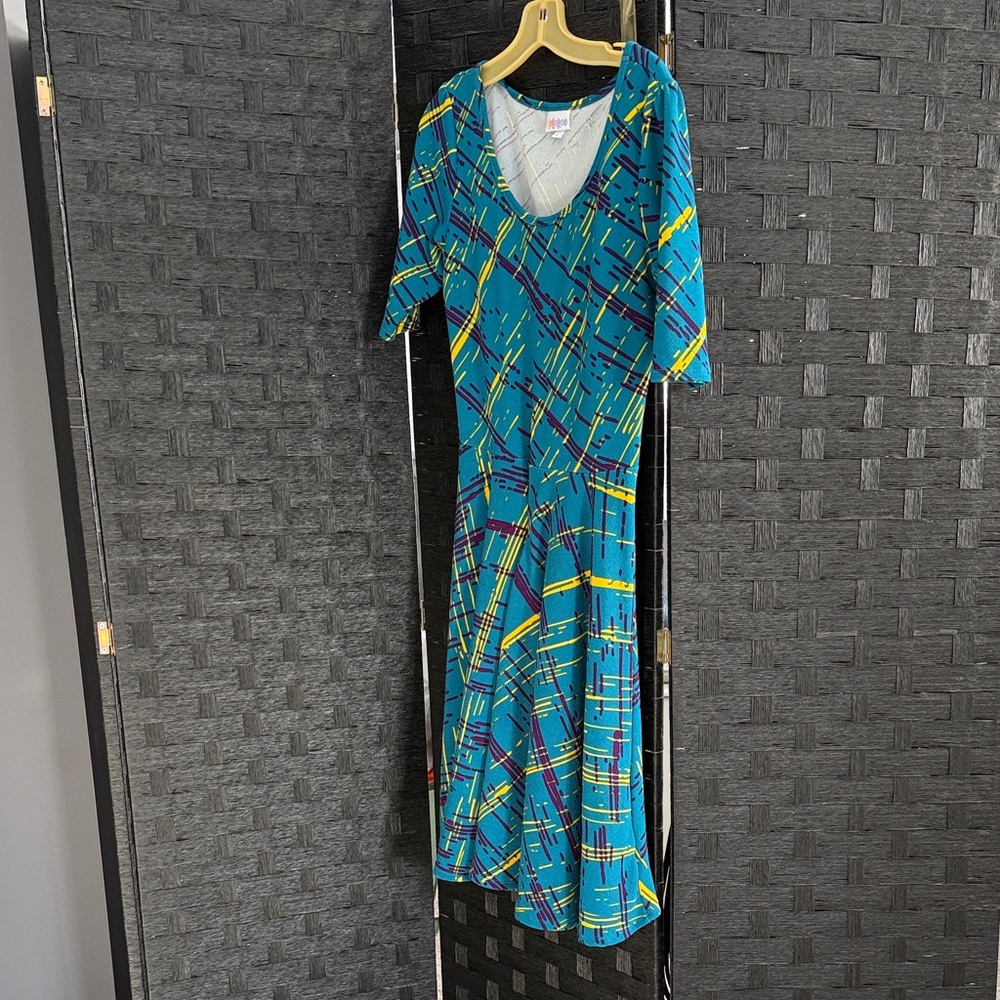 LuLaRoe Teal and Yellow Short Sleeve Dress